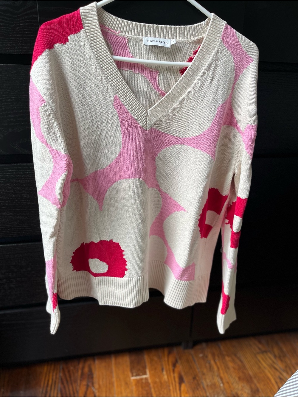 Marimekko Cream, Pink & Red V-Neck Sweater - Picture 2 of 4
